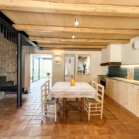 El Lledoner Boutique House Holiday home